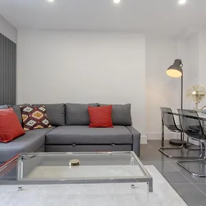 Gorgeous Duplex Near Canary Wharf, Excel & O2 Apartment London